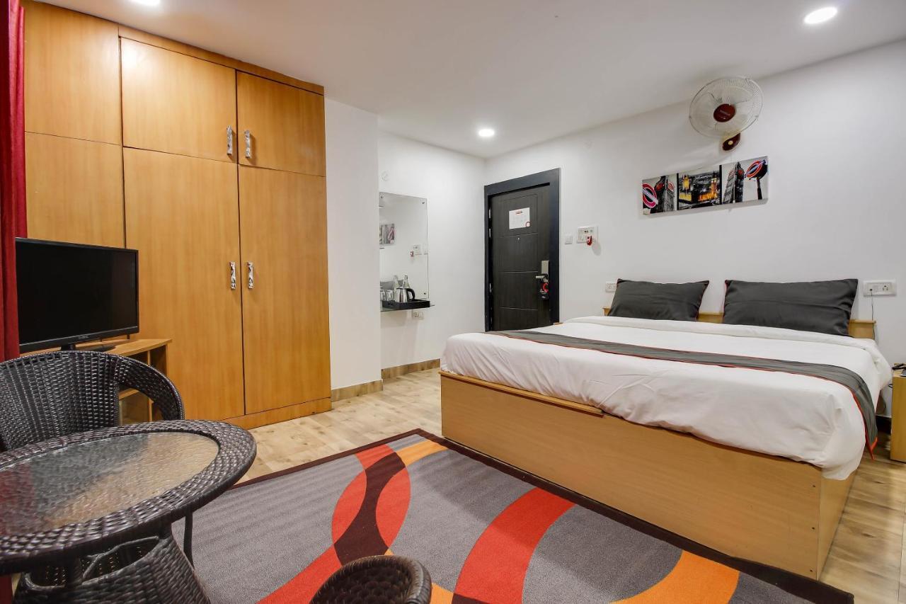Oyo 2794 Hotel Plaza Inn Guwahati Eksteriør billede