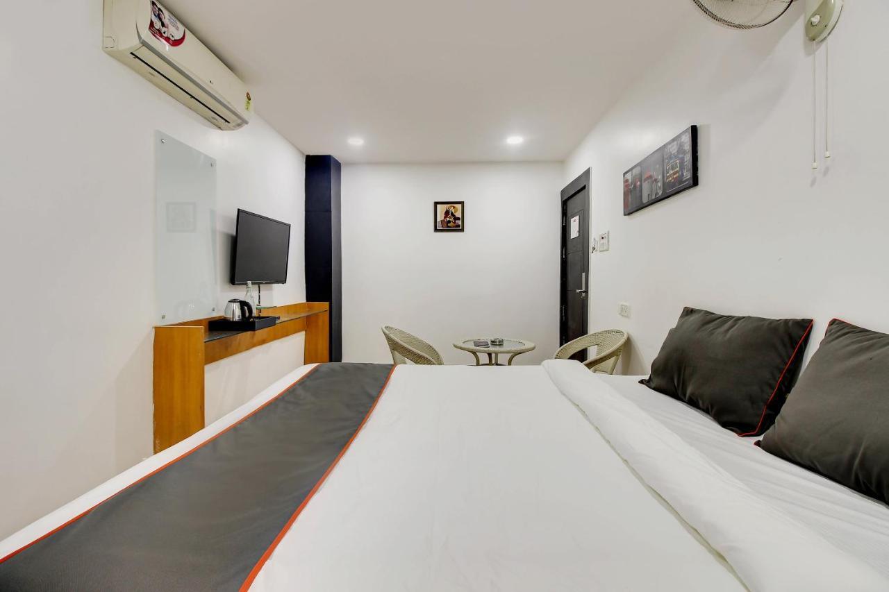 Oyo 2794 Hotel Plaza Inn Guwahati Eksteriør billede