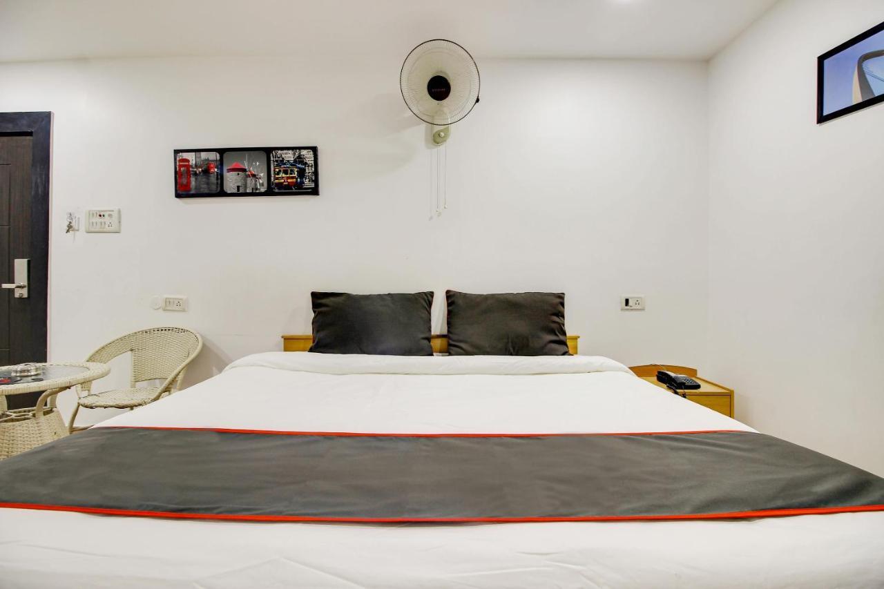 Oyo 2794 Hotel Plaza Inn Guwahati Eksteriør billede
